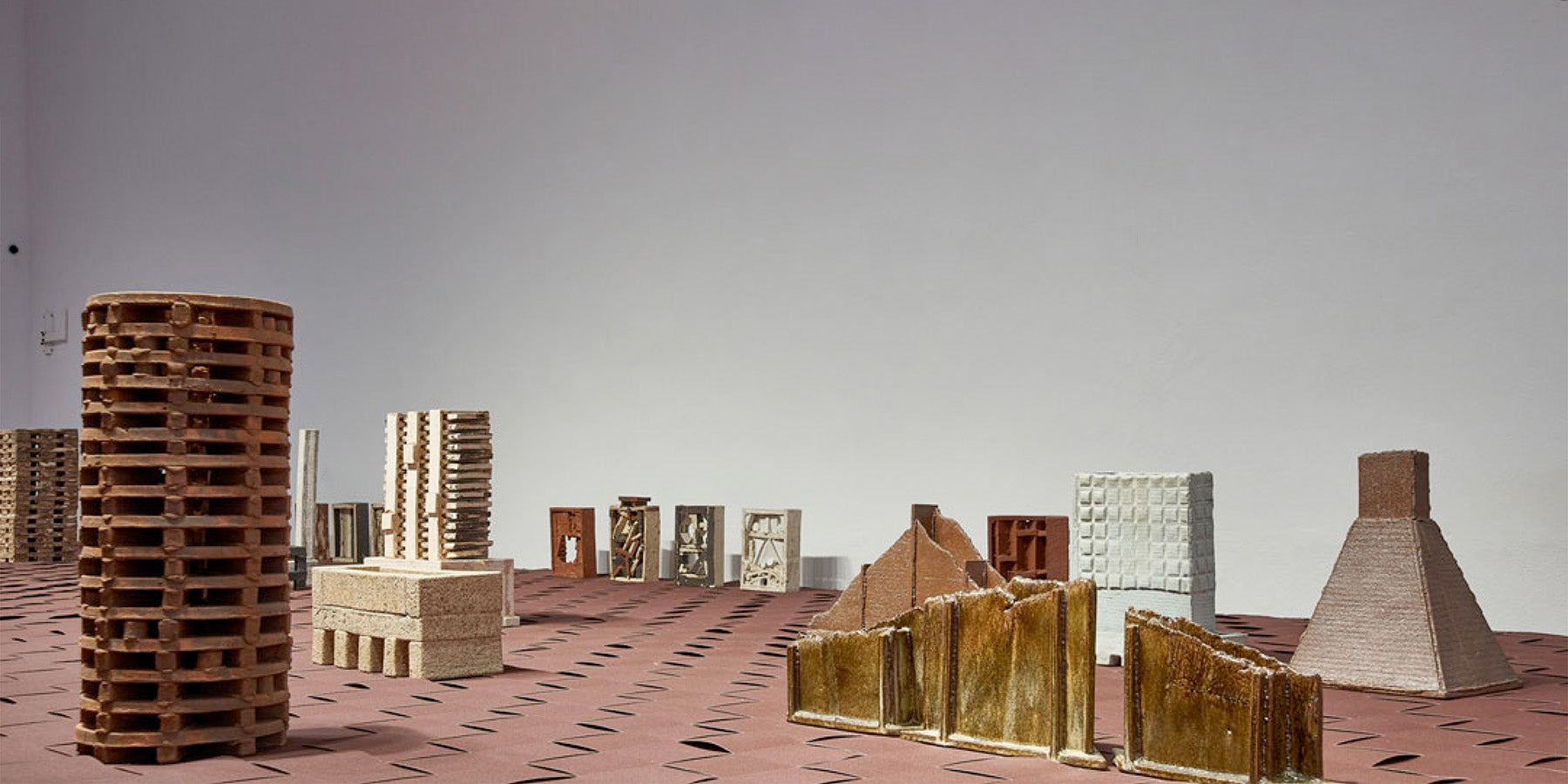 Franz Josef Altenburg: Block, Haus, Turm, Gerüst, Rahmen