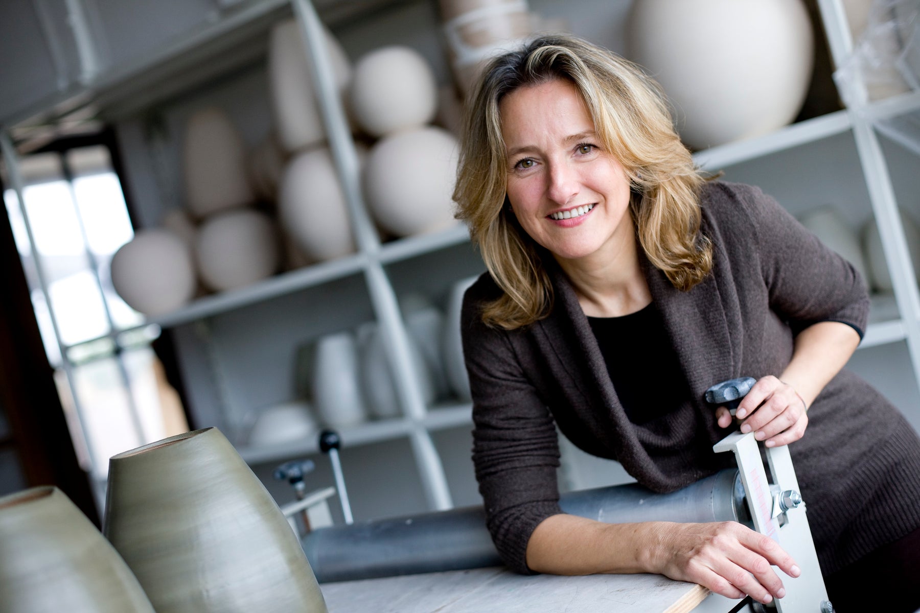 Paola bon ton Salon fuer moderne Keramik