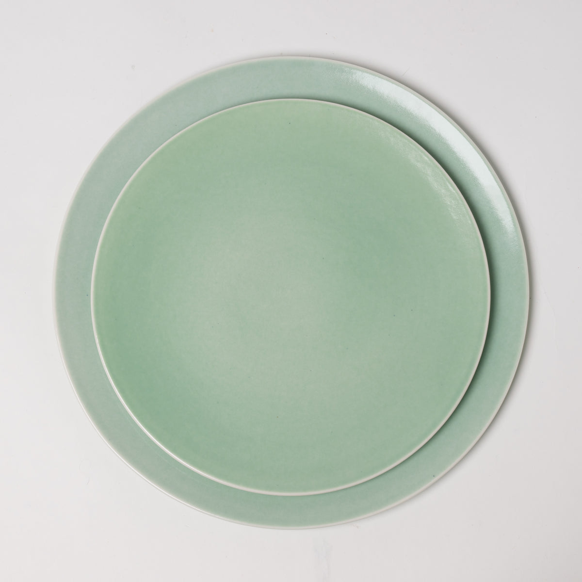 Dessertteller aus Porzellan