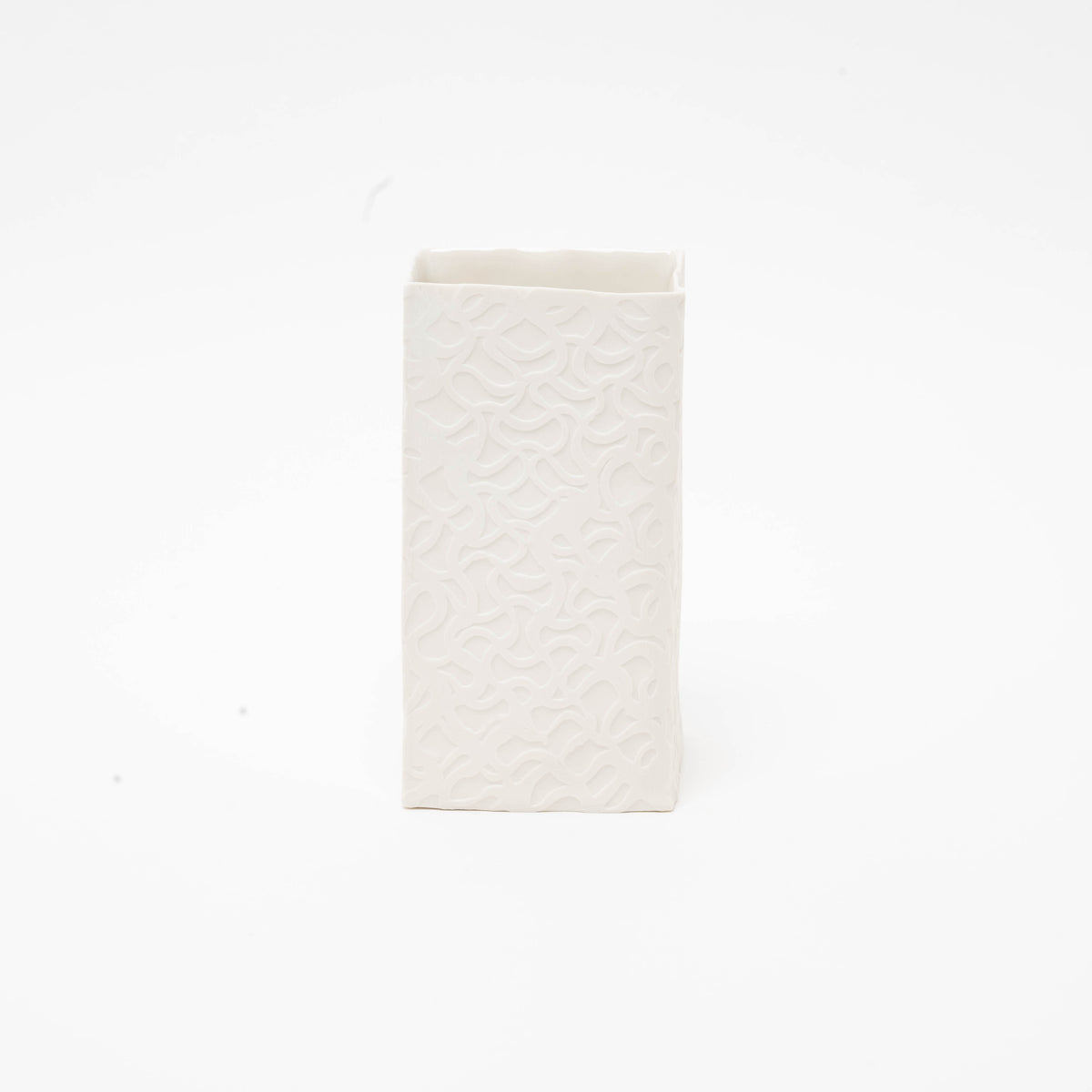 Porcelain vase No. 03