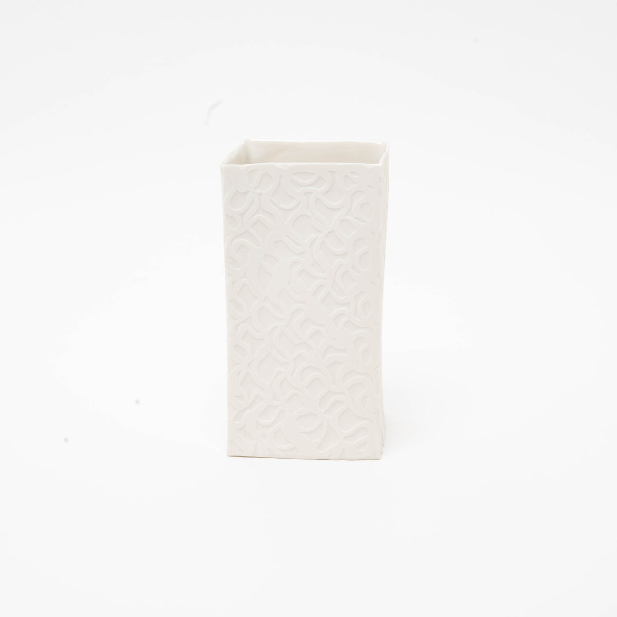 Porcelain vase No. 03
