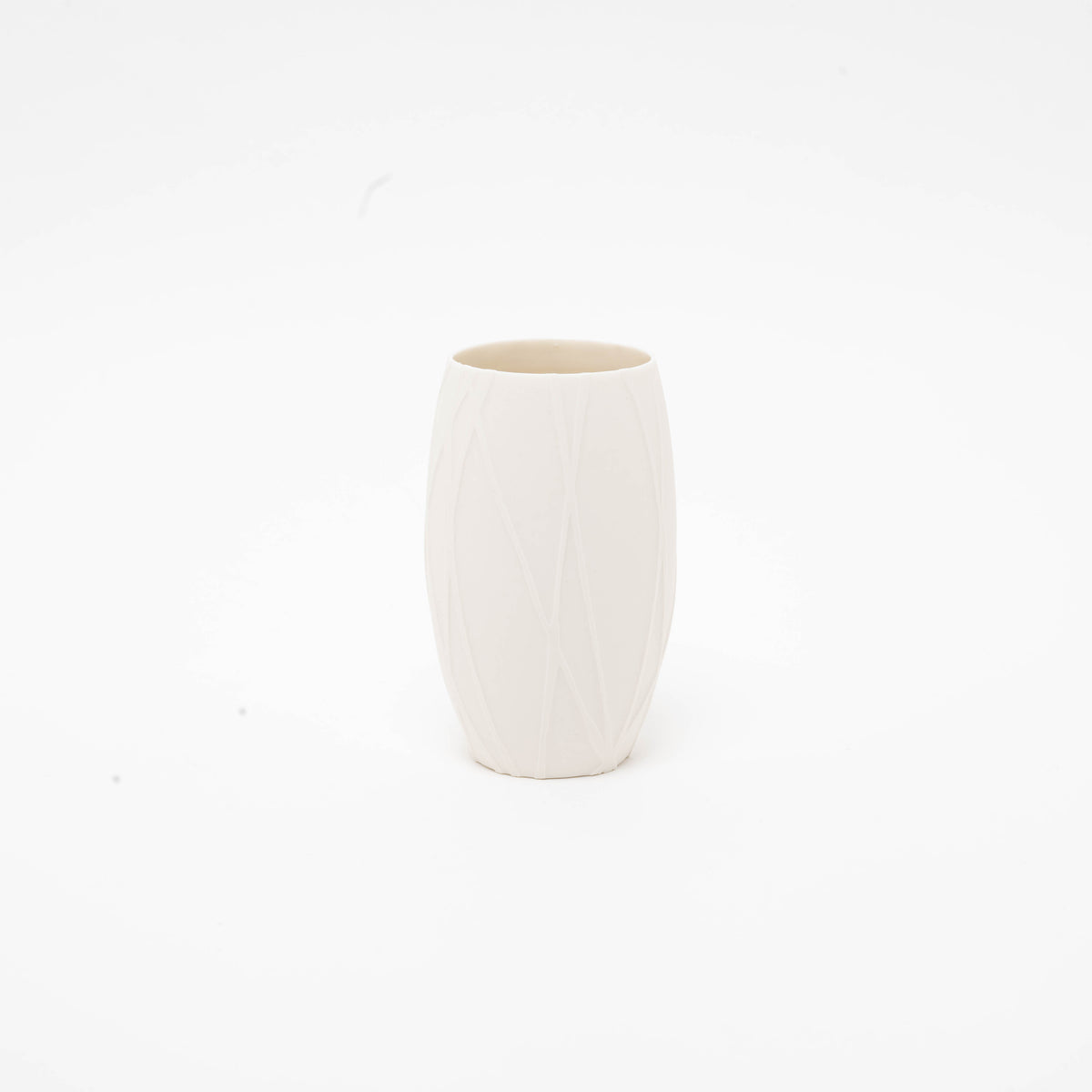 Porcelain vase No. 03