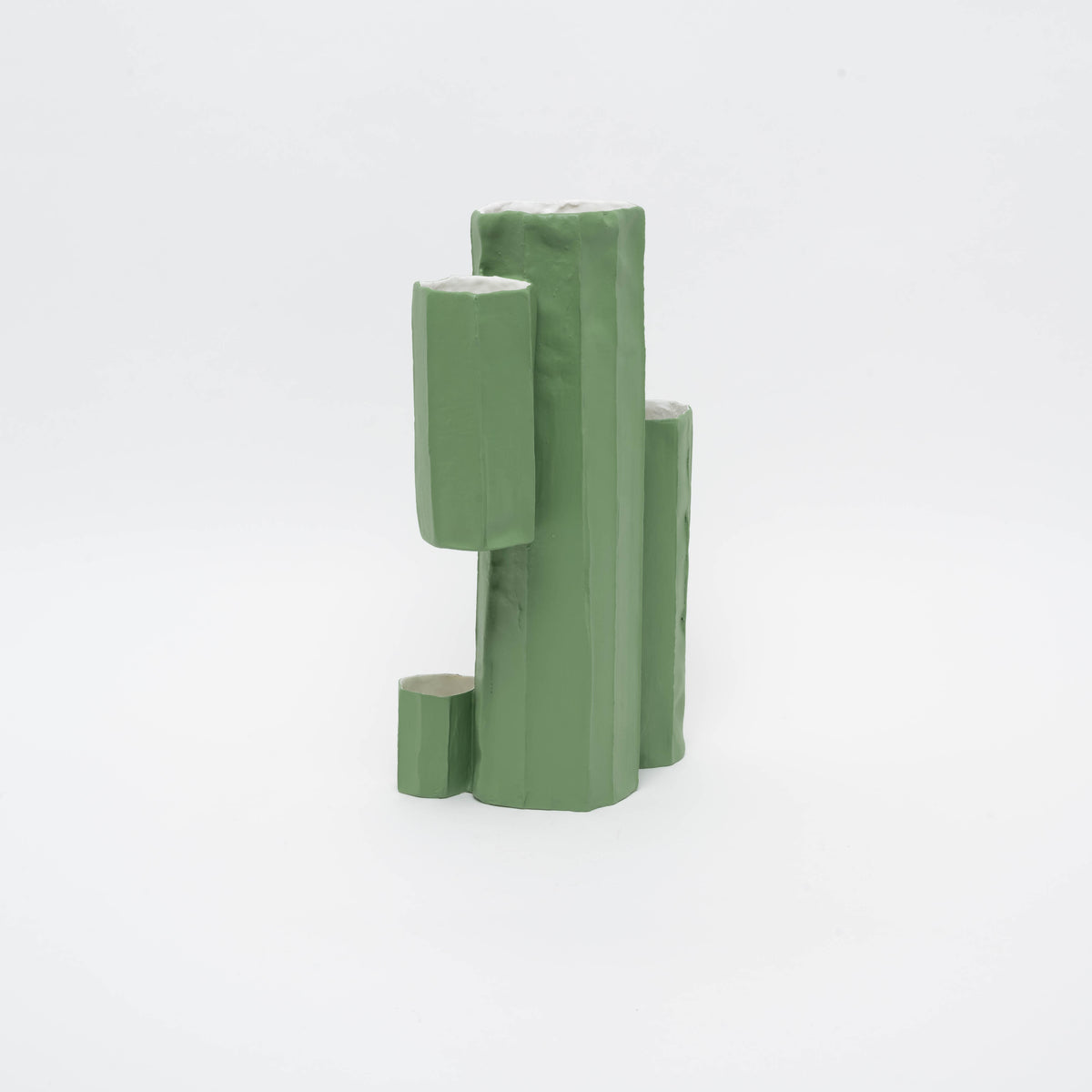 Cactus vase paperclay H 35