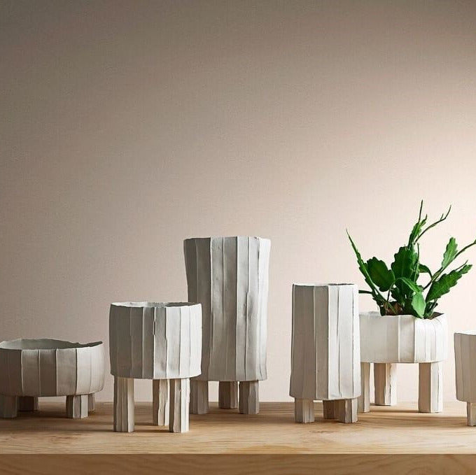 Tripode Schale paperclay