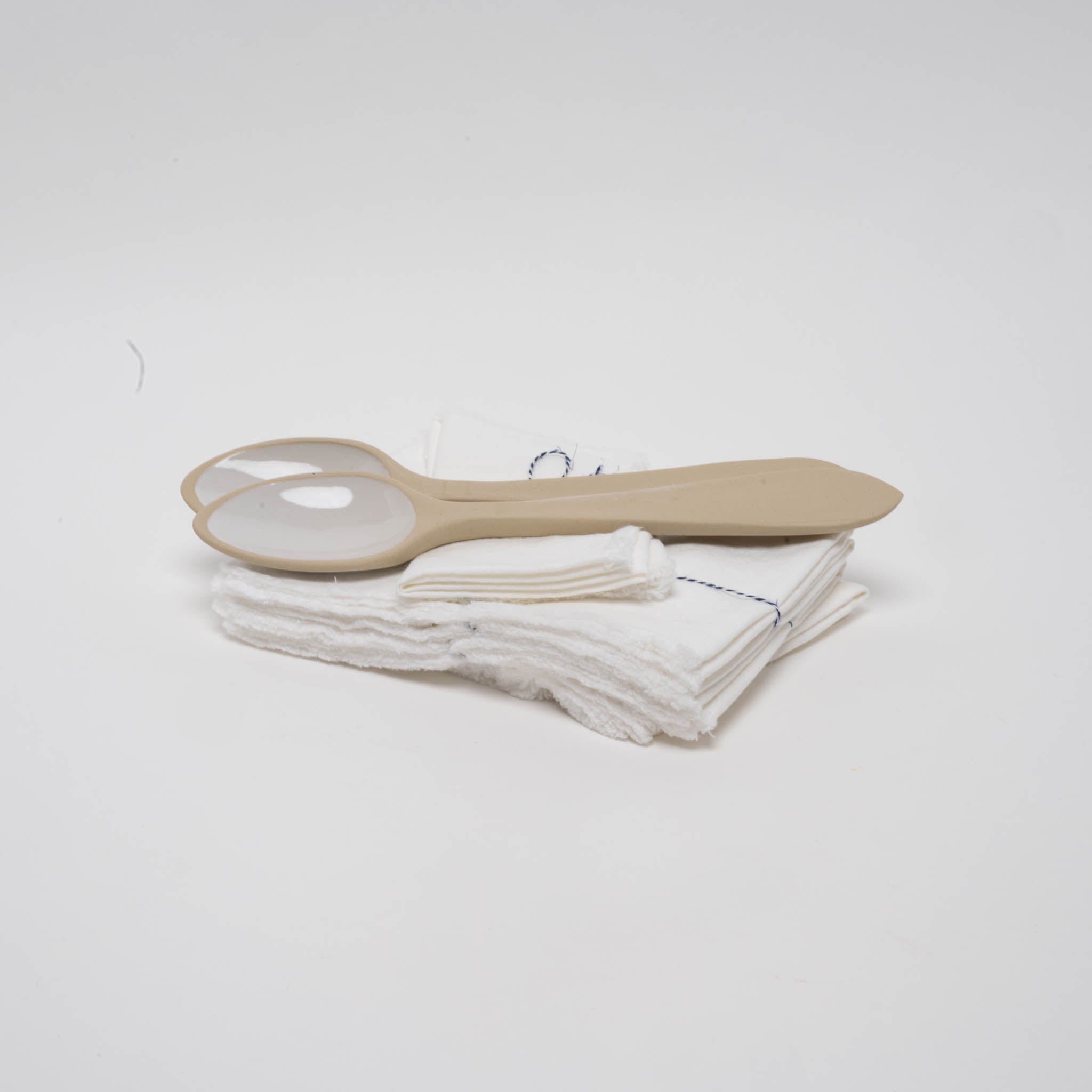 Set de 2 cuillères à café towerccino Couleur argent Pylones | La Redoute Set de 2 cuillères à café towerccino Couleur argent Pylones | La Redoute