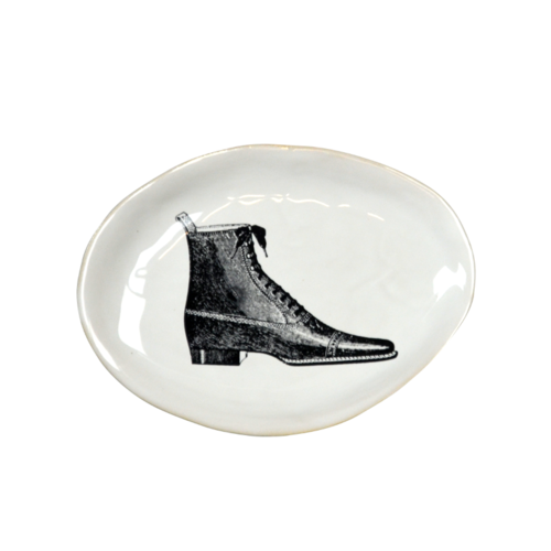SOUVENIR Very small oval plate, white, shoe